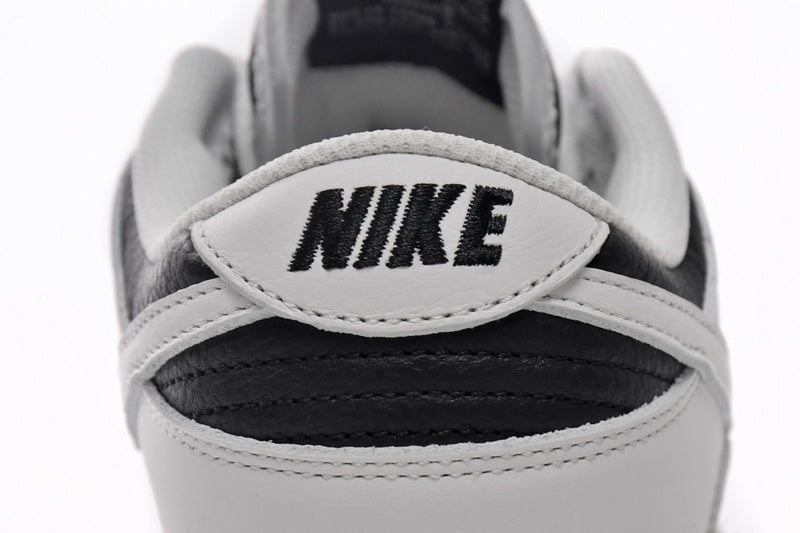 Nike Dunk Low Reverse Panda