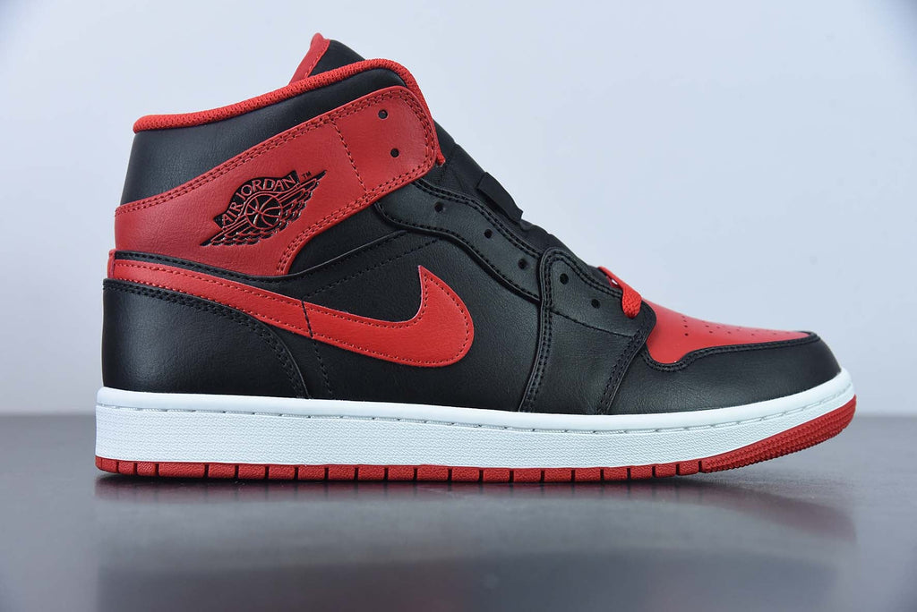 Nike Air Jordan 1 Mid Alternate Bred
