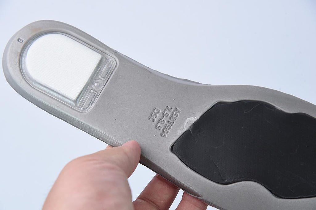 Nike SB Dunk Low x Orange Lobster