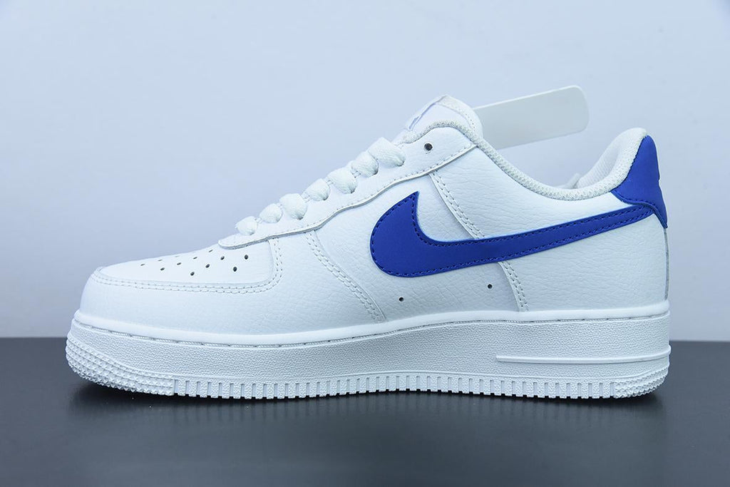 Nike Air Force 1 '07