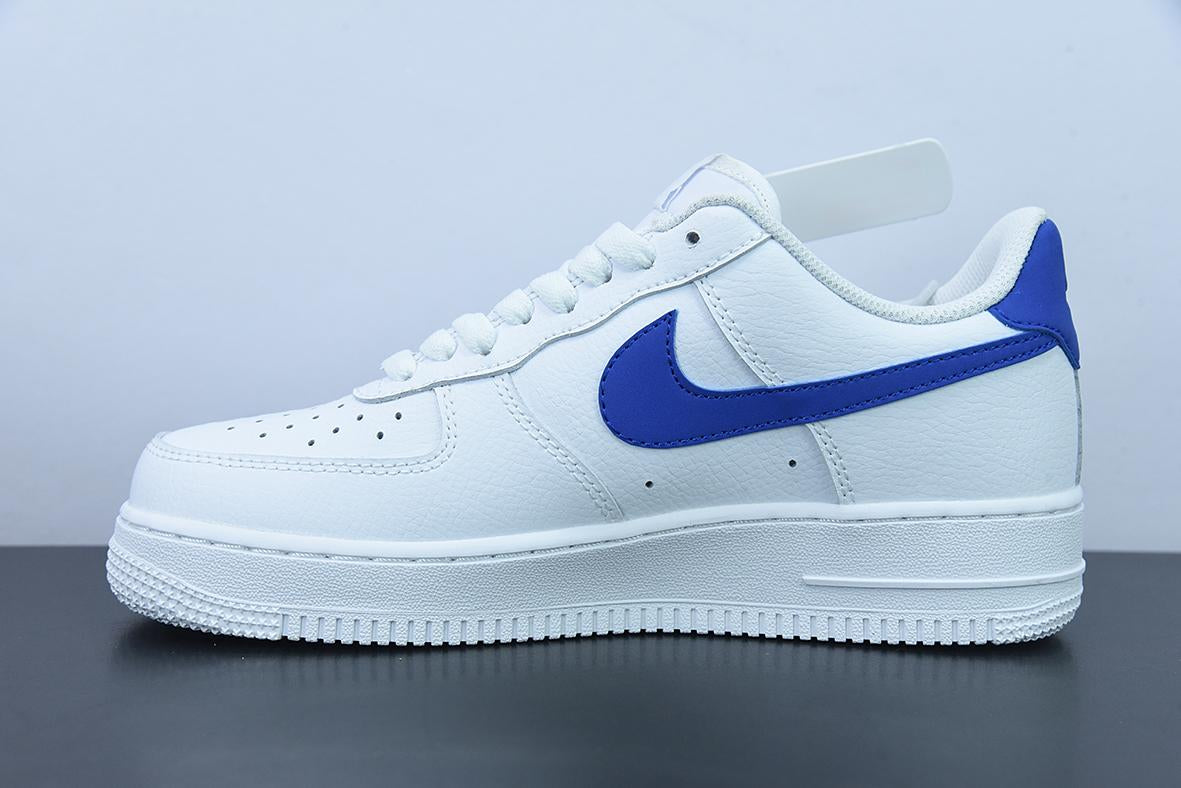 Nike Air Force 1 '07