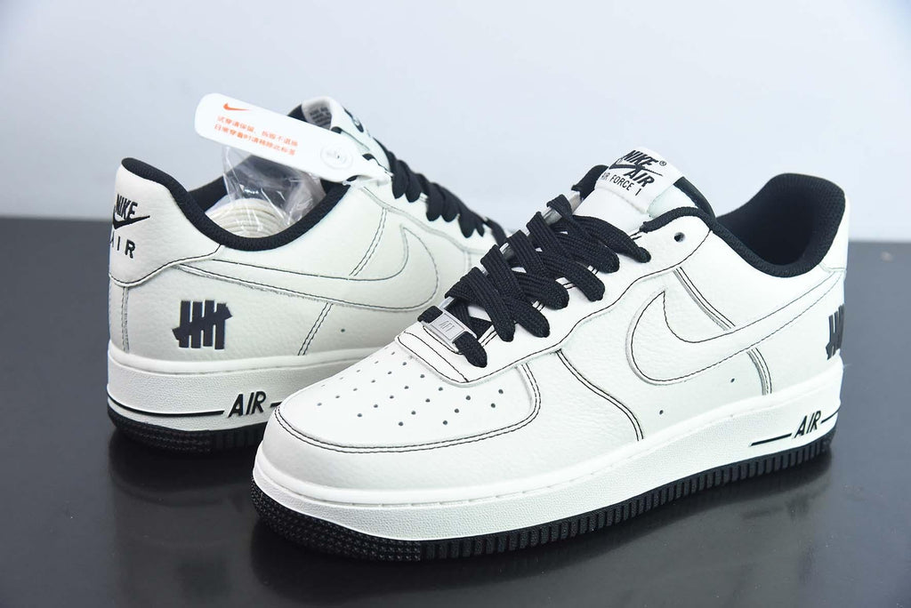 Nike Air Force 1 Low - Undefeated