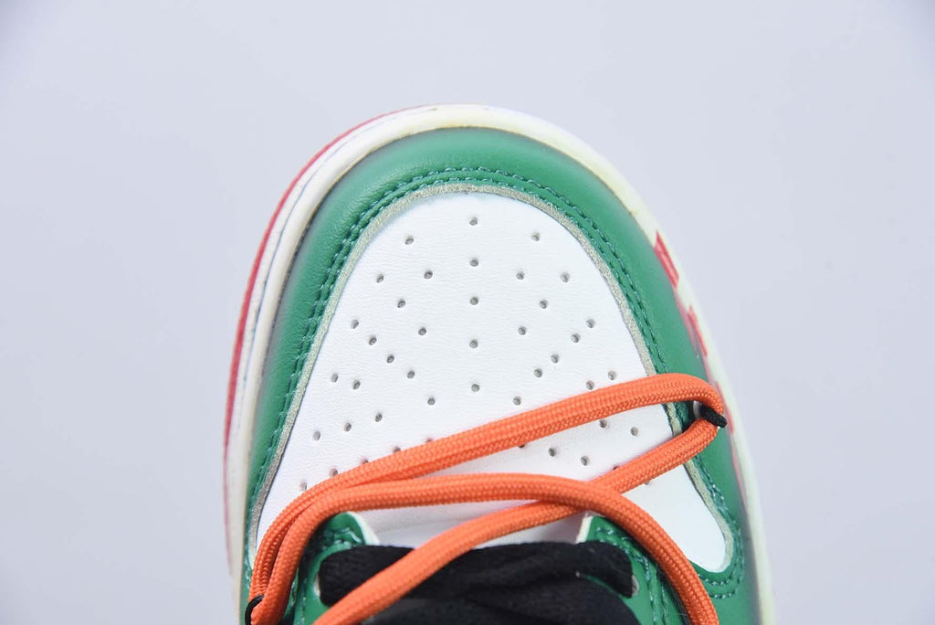 Nike SB Dunk Low  75