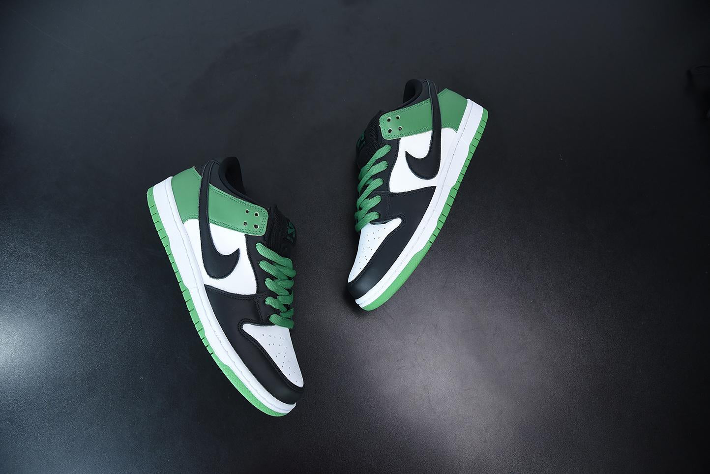 Nike SB Dunk Low Classic Green