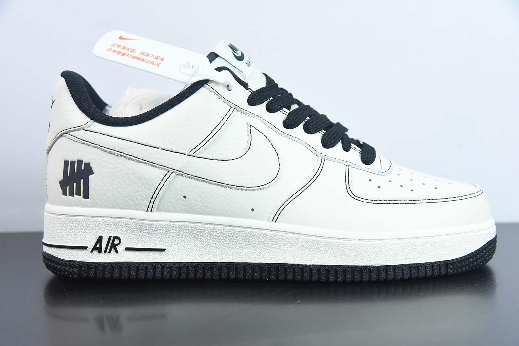 Nike Air Force 1 Low - Undefeated