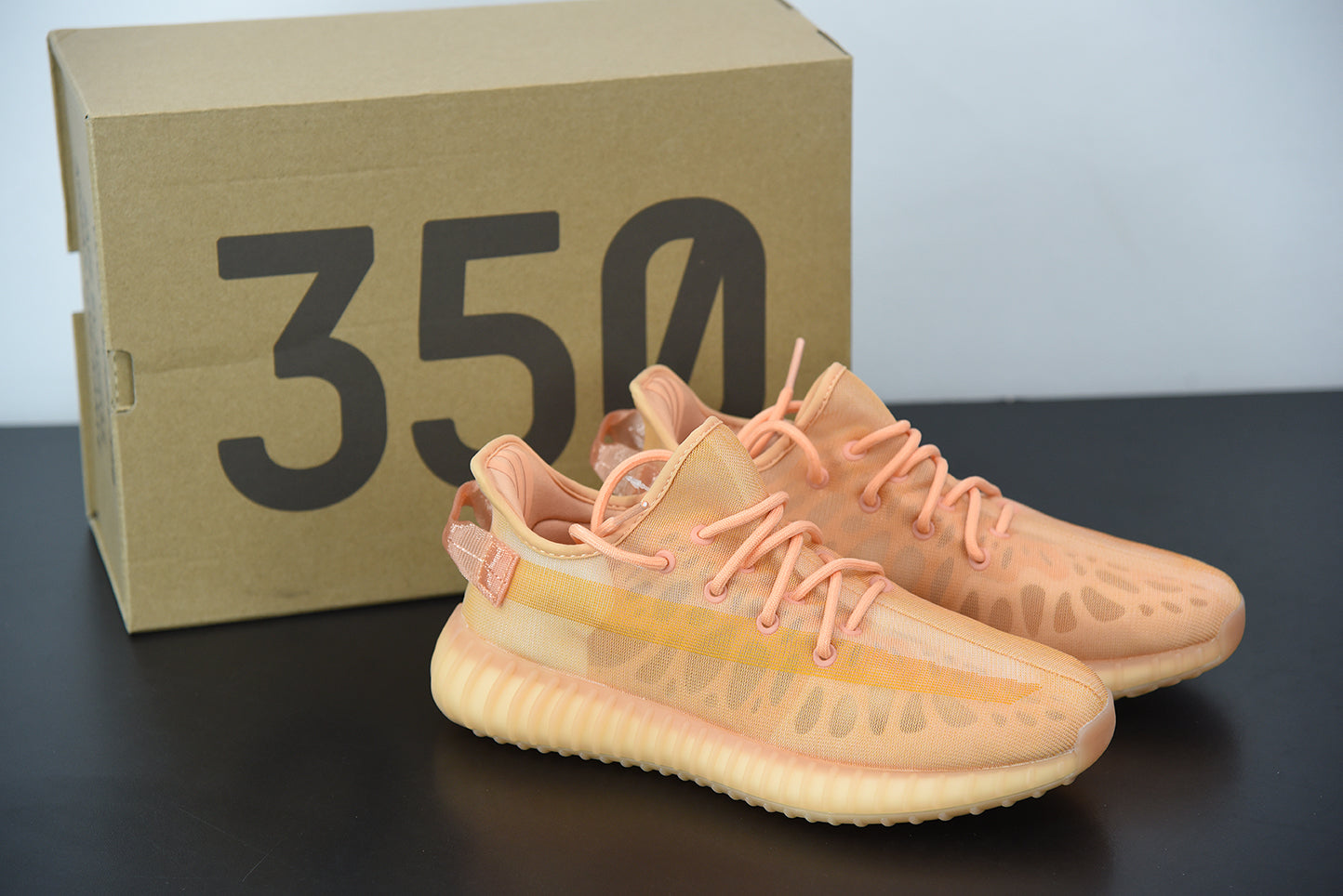 Adidas Yeezy Boost 350 V2 Mono Clay Main image