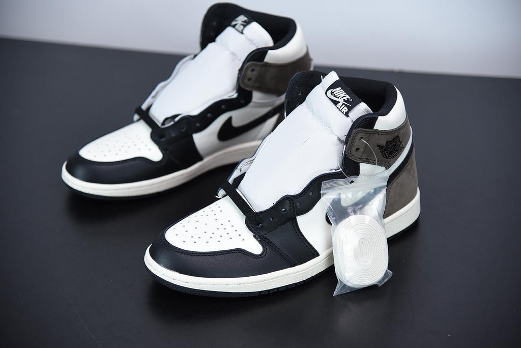 Nike Air Jordan 1 High Dark Mocha
