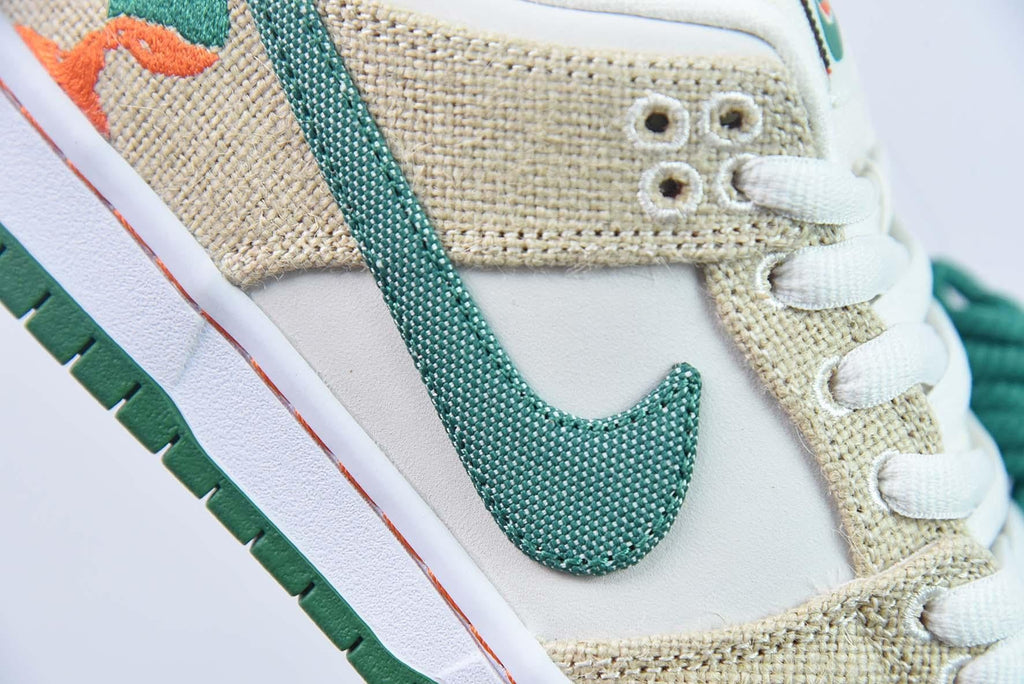 Nike SB Dunk Low Jarritos