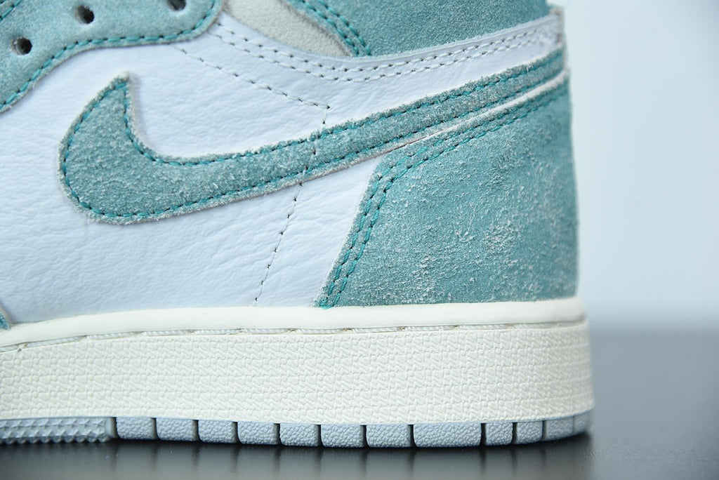 Nike Air Jordan 1 Retro High OG Turbo Green