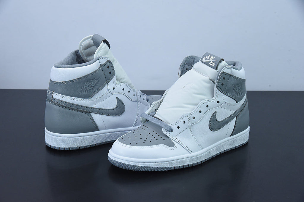 Nike Air Jordan 1 High Stealth