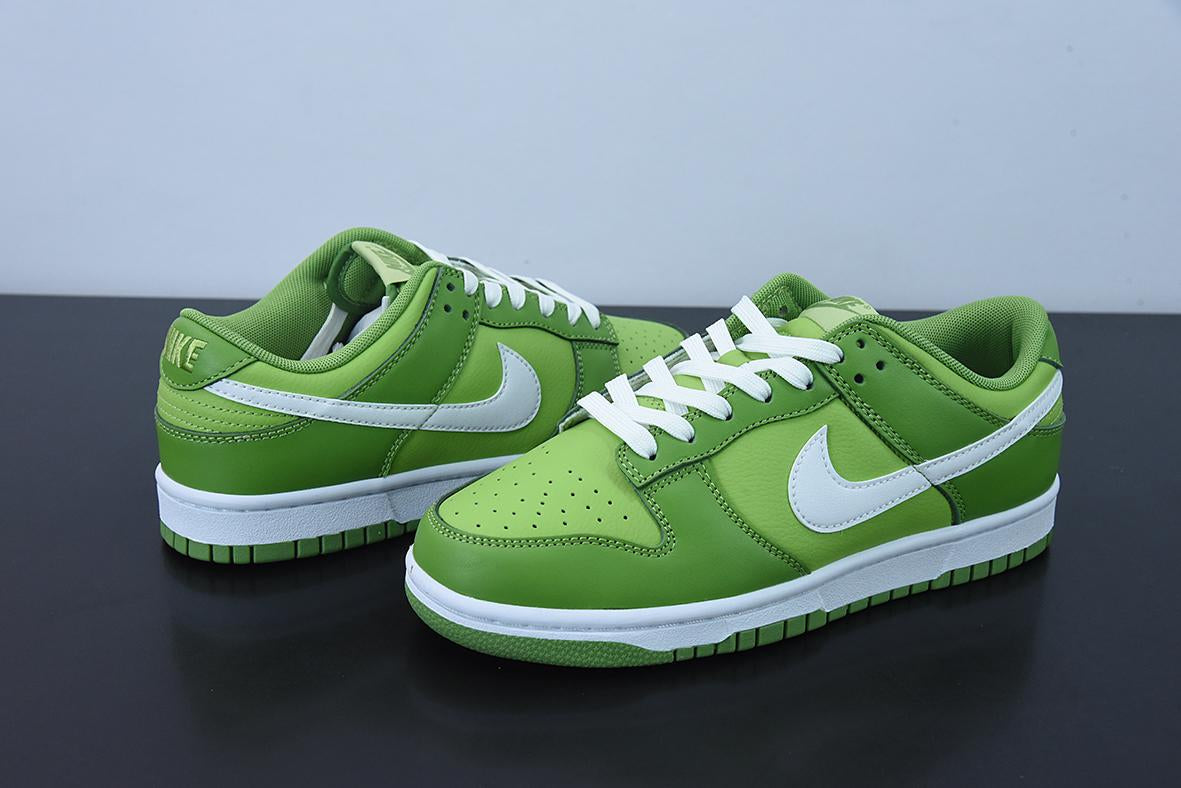 Nike Dunk Low Green White Secondary image