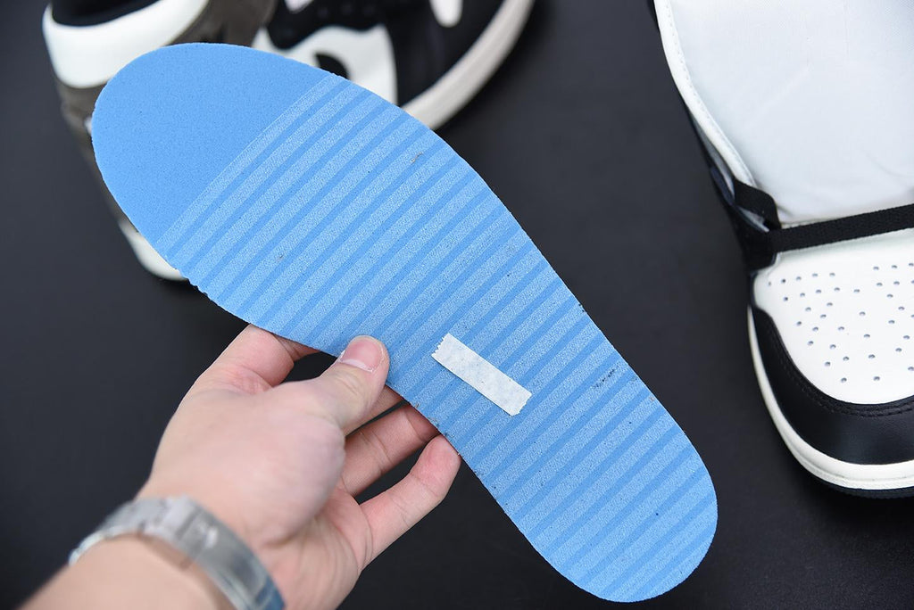 Nike Air Jordan 1 High Dark Mocha