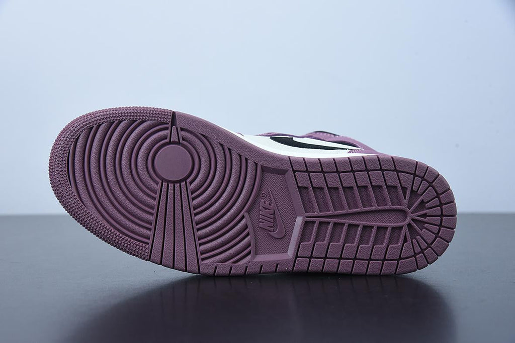 Nike Air Jordan 1 Mid Berry Pink