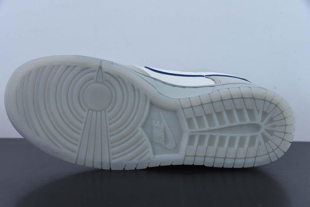 Nike SB Dunk Low Grey Leather