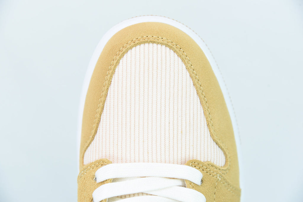 Nike Air Jordan 1 Low Twine Orange Quartz