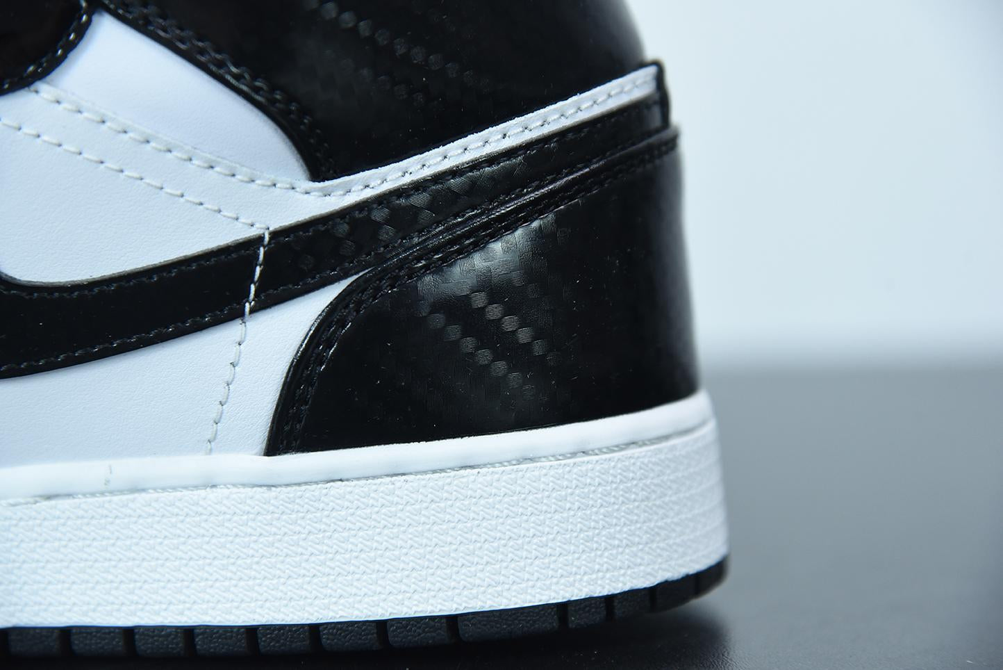 Nike Air Jordan 1 Mid Carbon fiber All-Star