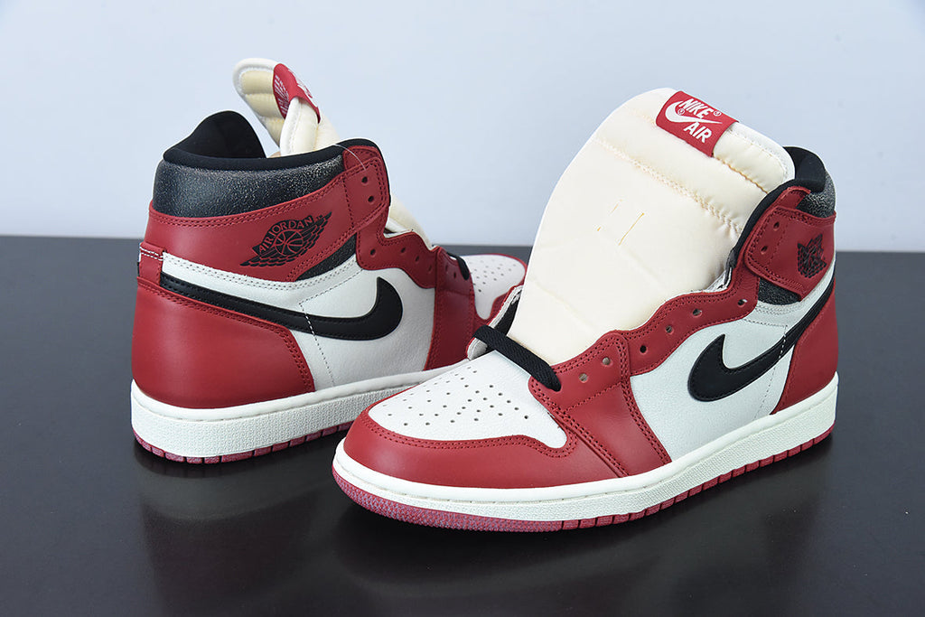 Nike Air Jordan 1 High Chicago Lost and Found