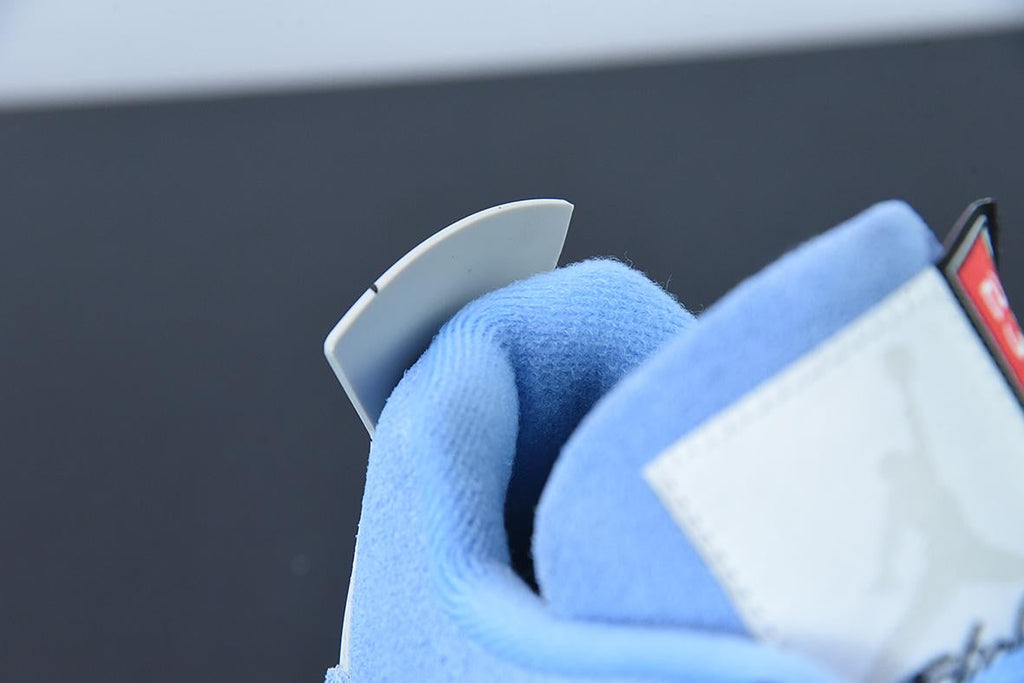 Nike Air Jordan 4 University Blue