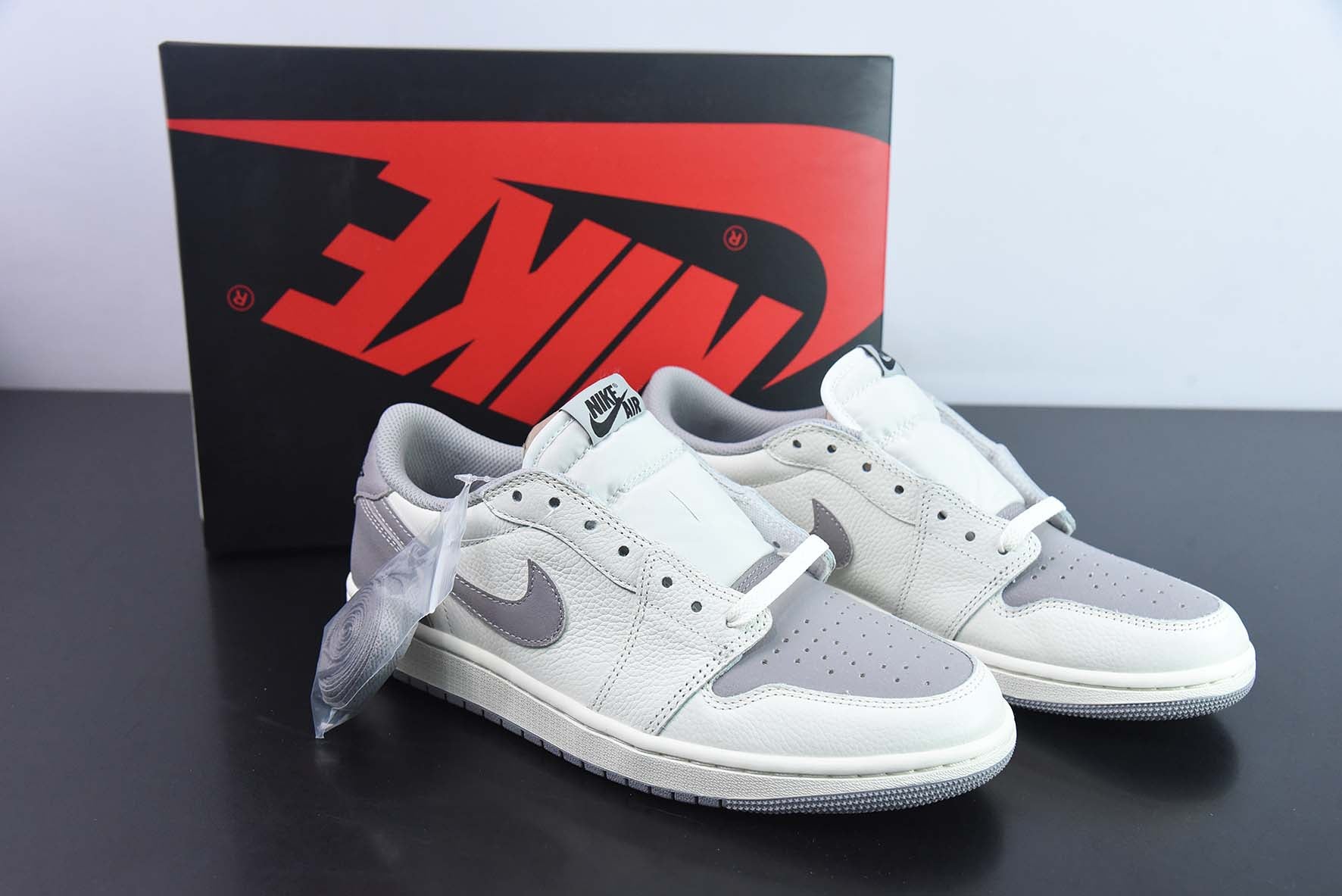 Nike Air Jordan 1 Low Atmosphere Grey