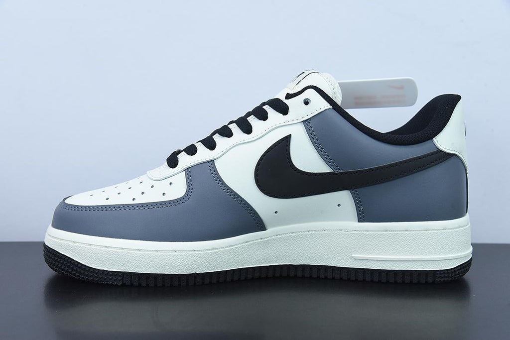Nike Air Force 1 Low gray