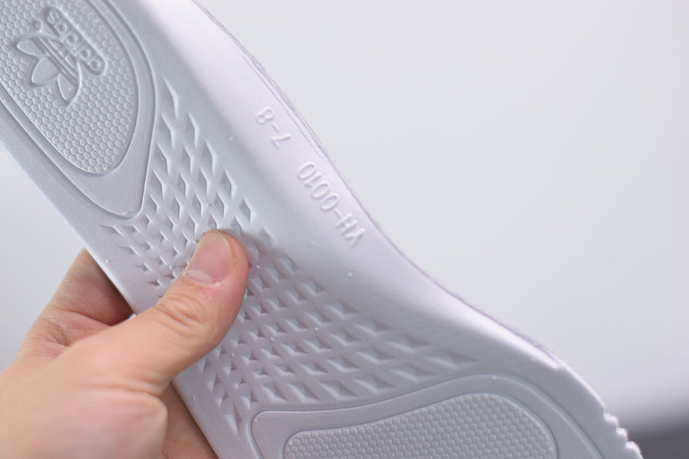 Adidas Yeezy Boost 350 Beluga