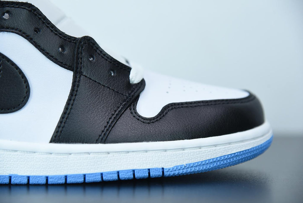 Nike Air Jordan 1 Mid  University Blue