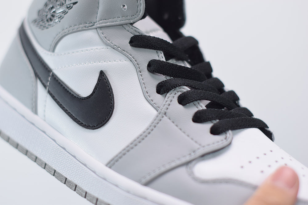 Nike Air Jordan 1 Mid Light Smoke Grey