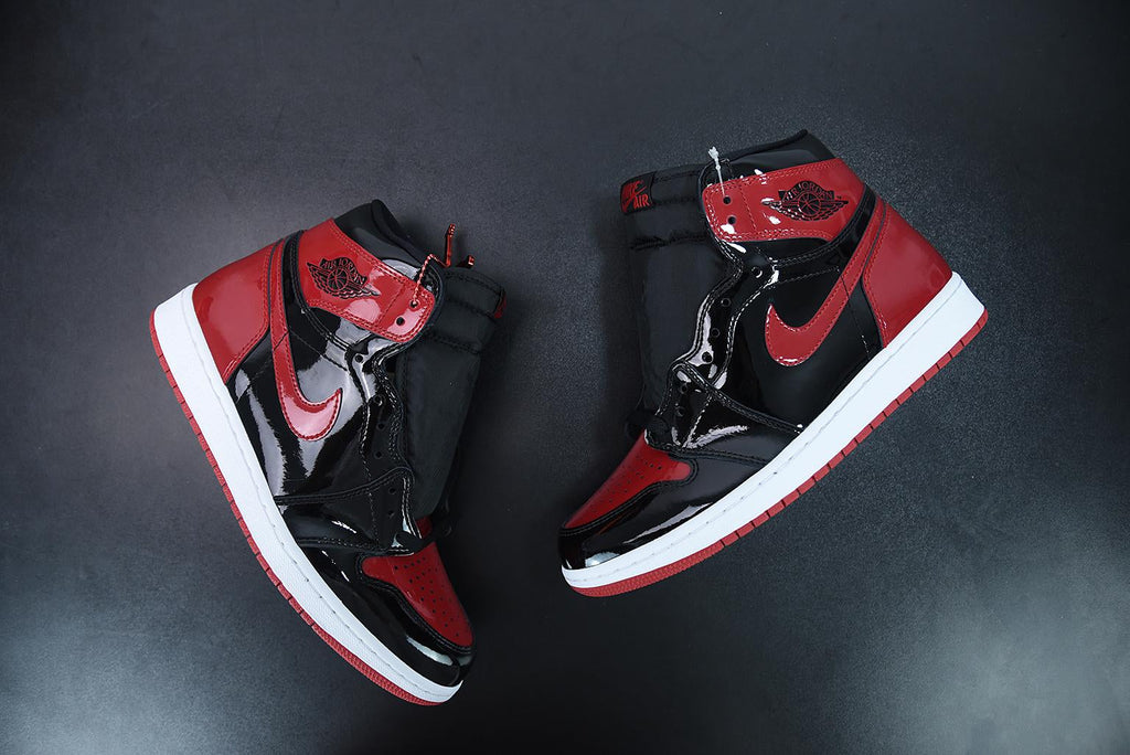 Nike Air Jordan 1 Retro High Patent Bred