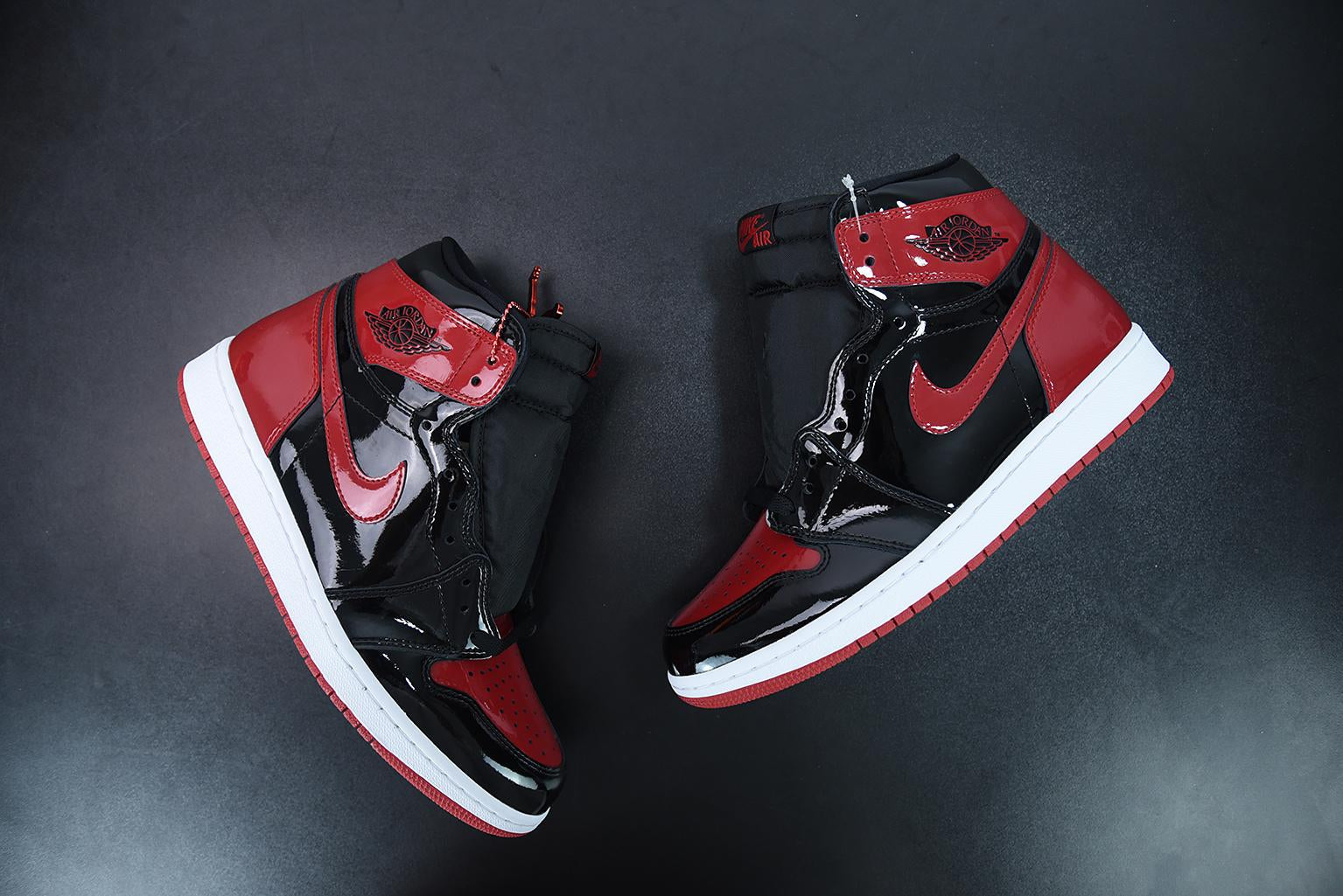 Nike Air Jordan 1 Retro High Patent Bred