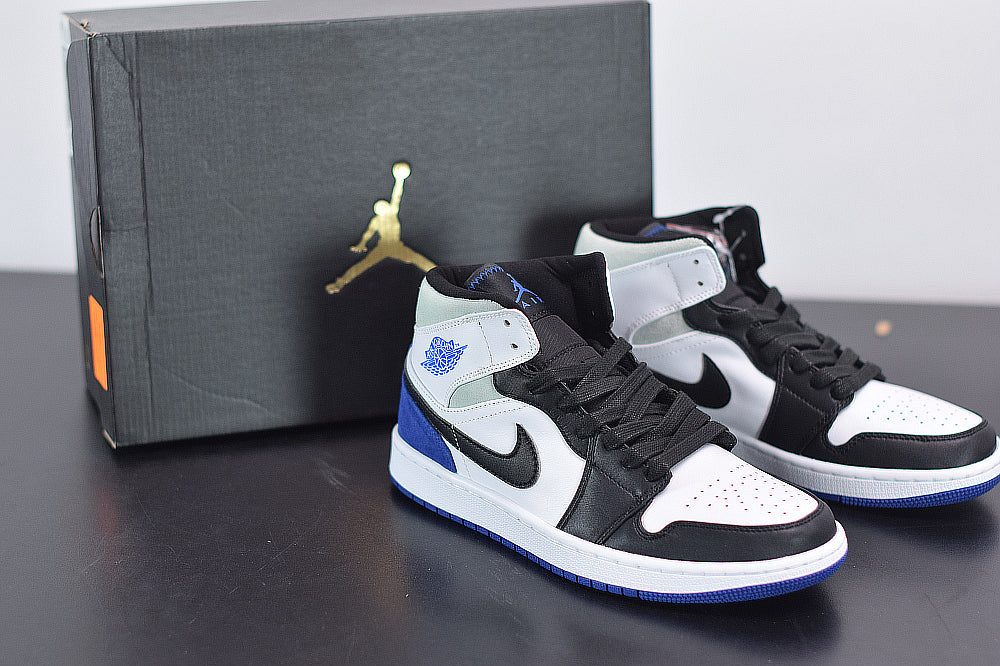 Nike Air Jordan 1 Mid Royal Black