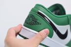 Nike Air Jordan 1 low Pine green