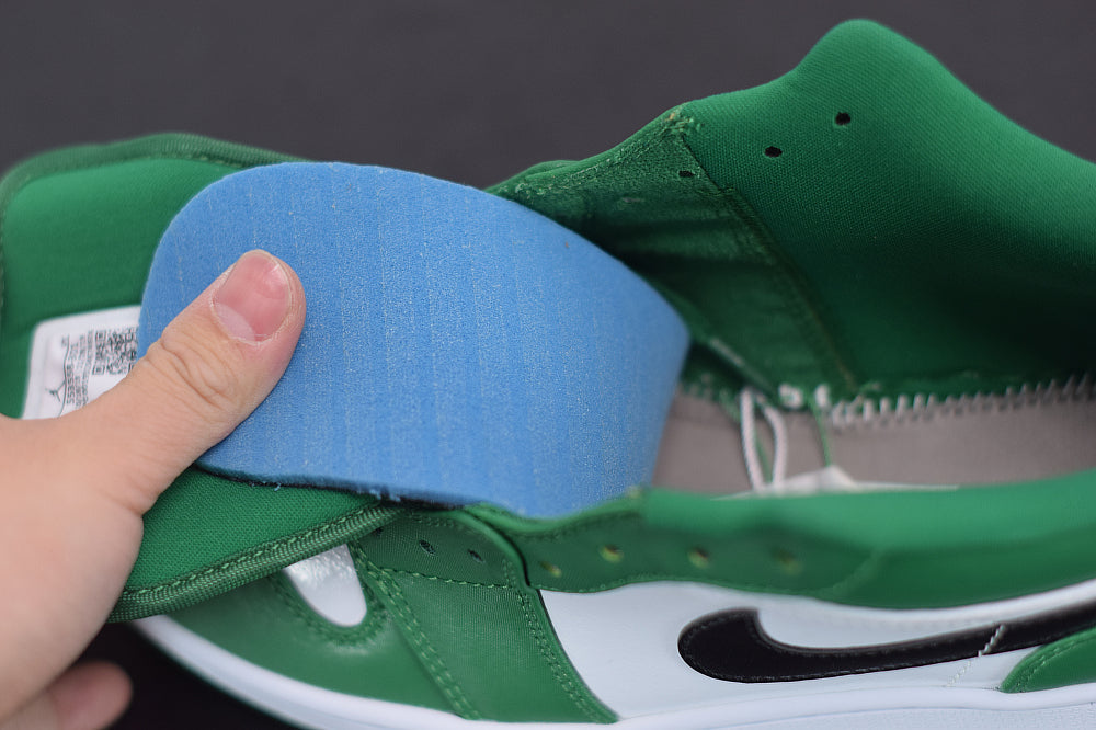 Nike Air Jordan 1 low Pine green