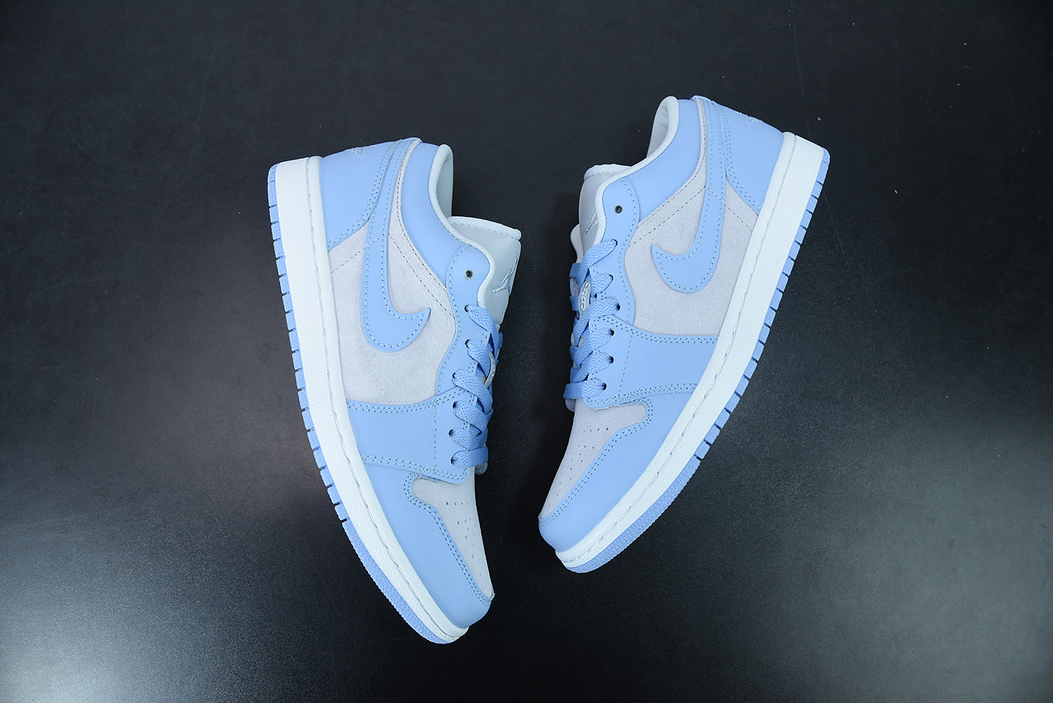 Nike Air Jordan 1 Low University Blue