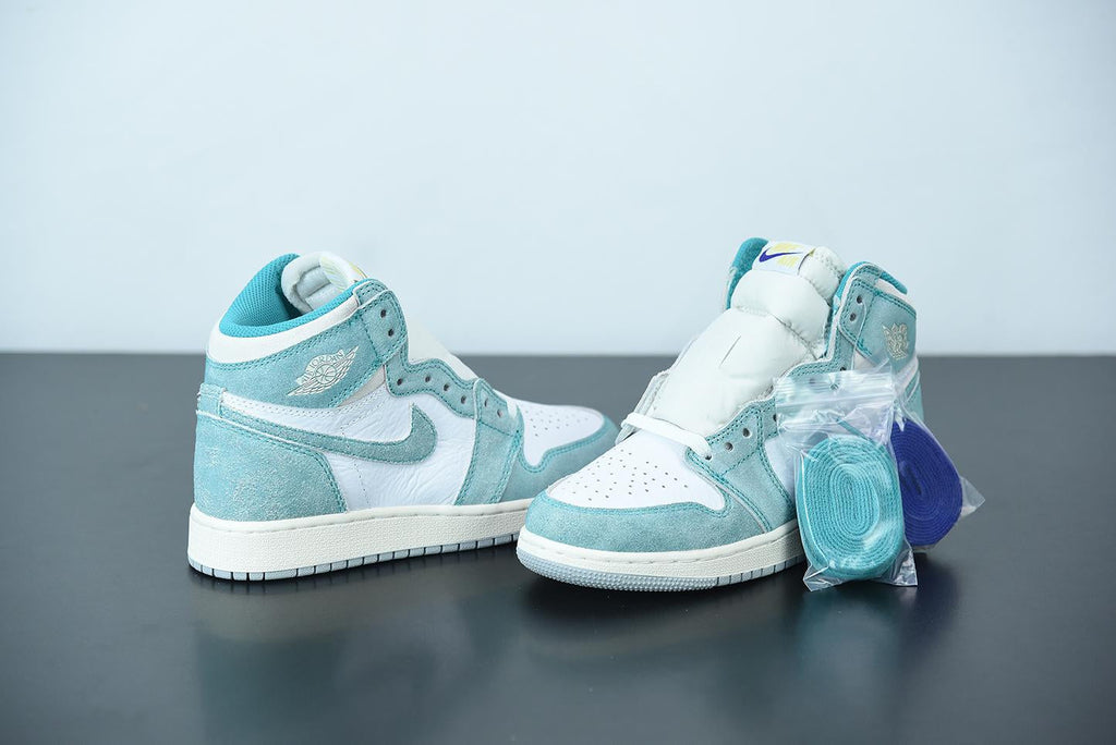Nike Air Jordan 1 Retro High OG Turbo Green