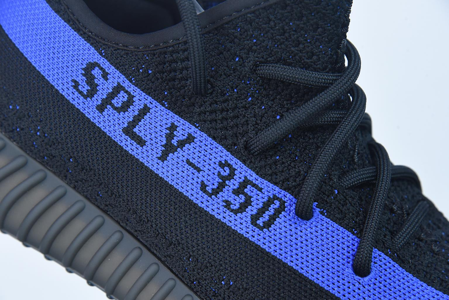 Adidas Yeezy Boost 350 V2 Dazzling Blue