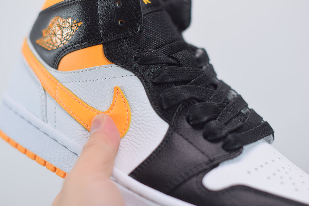 Nike Air Jordan 1 Mid Laser Orange