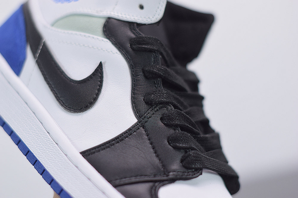 Nike Air Jordan 1 Mid Royal Black