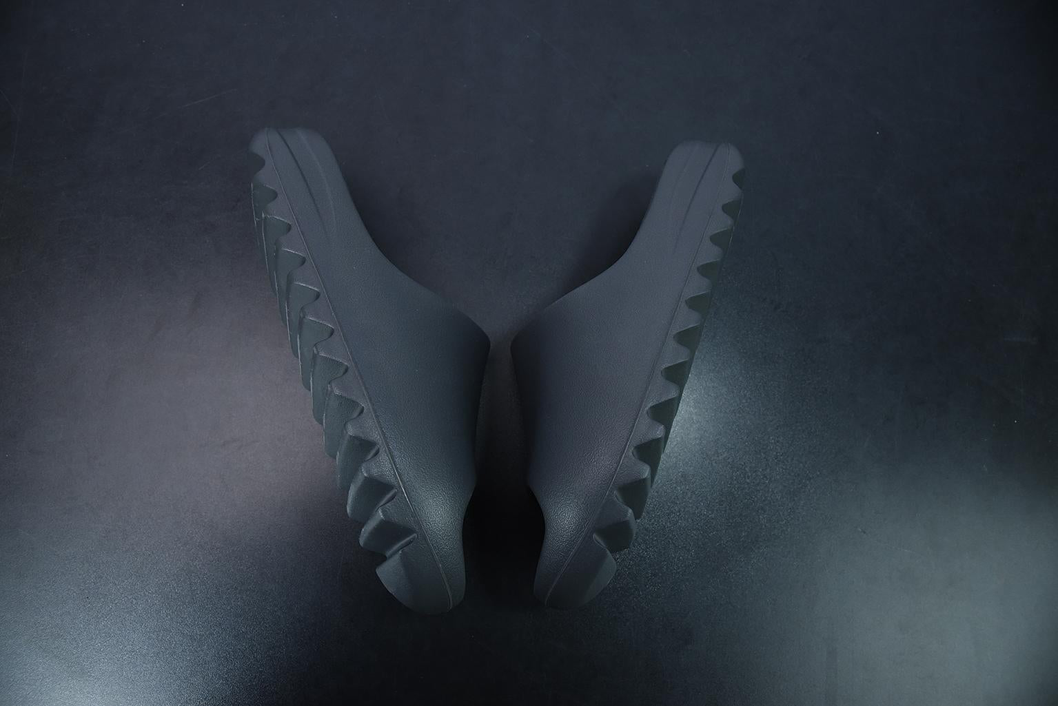 Adidas Yeezy Slide Onyx