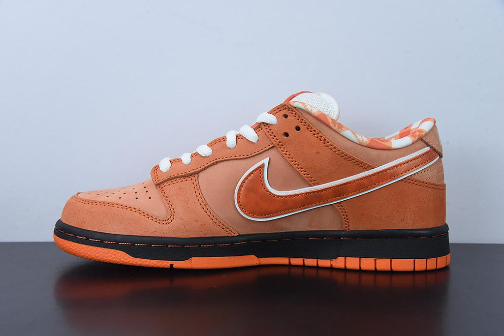 Nike SB Dunk Low x Orange Lobster