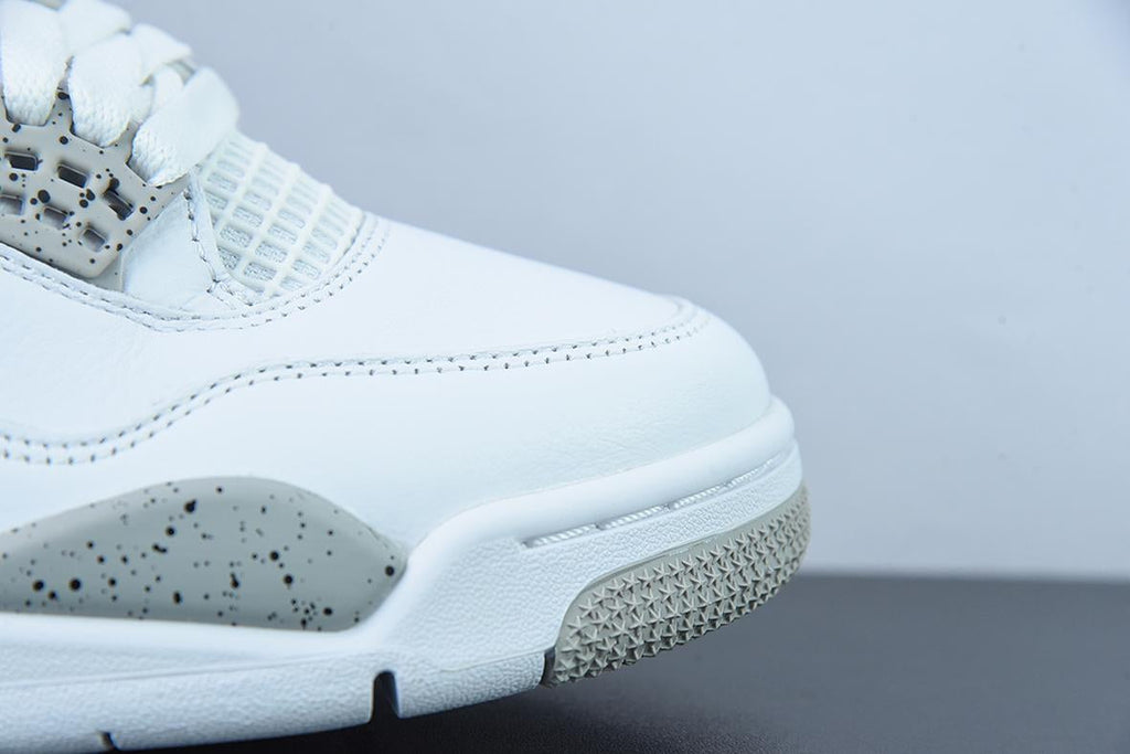 Nike Air Jordan 4 White Oreo