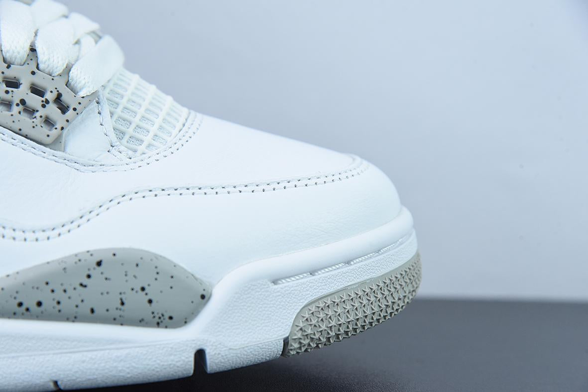 Nike Air Jordan 4 White Oreo