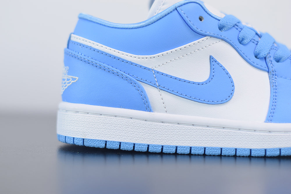 Nike Air Jordan 1 UNC