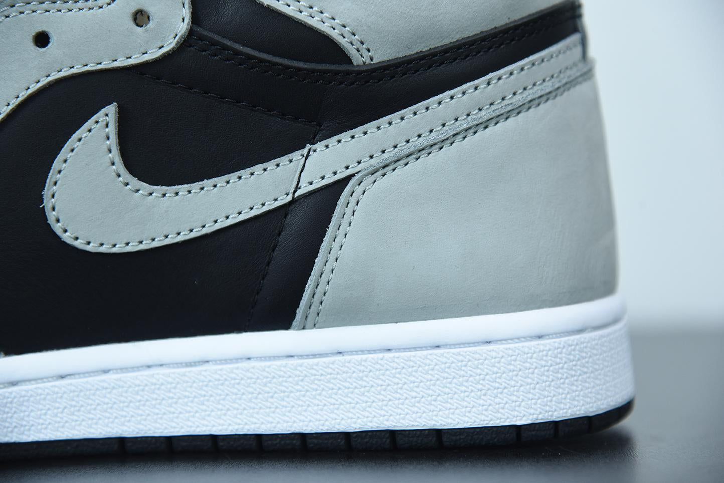 Nike Air Jordan 1 High Shadow 2.0