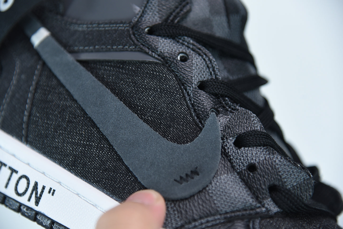 Nike Air Jordan 1 High Grey x Louis Vuitton