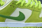 Nike SB Dunk Low Pro Sour Apple