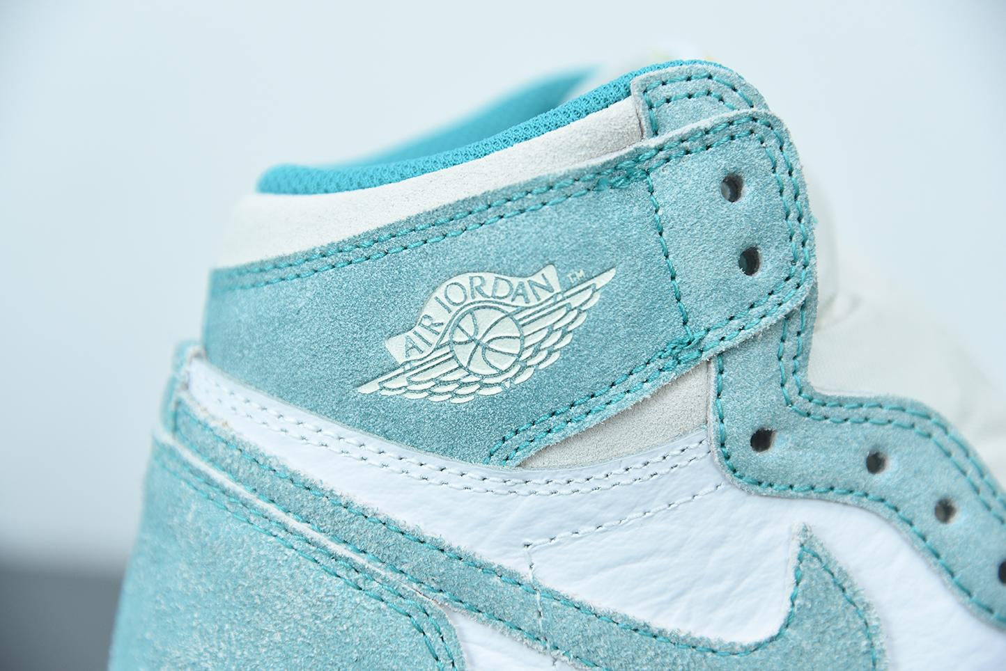 Nike Air Jordan 1 Retro High OG Turbo Green