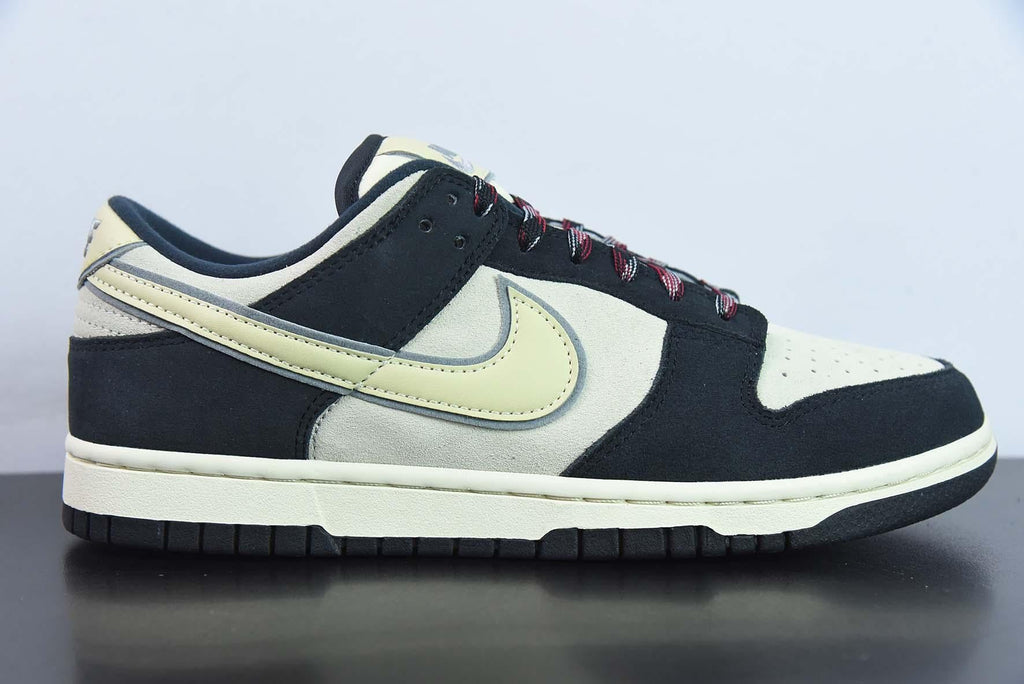 Nike Dunk Low Black Suede