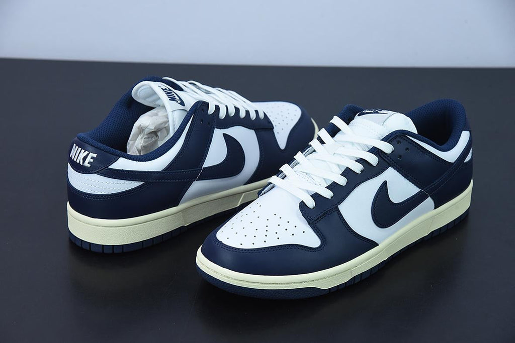 Nike Dunk Low Vintage Navy