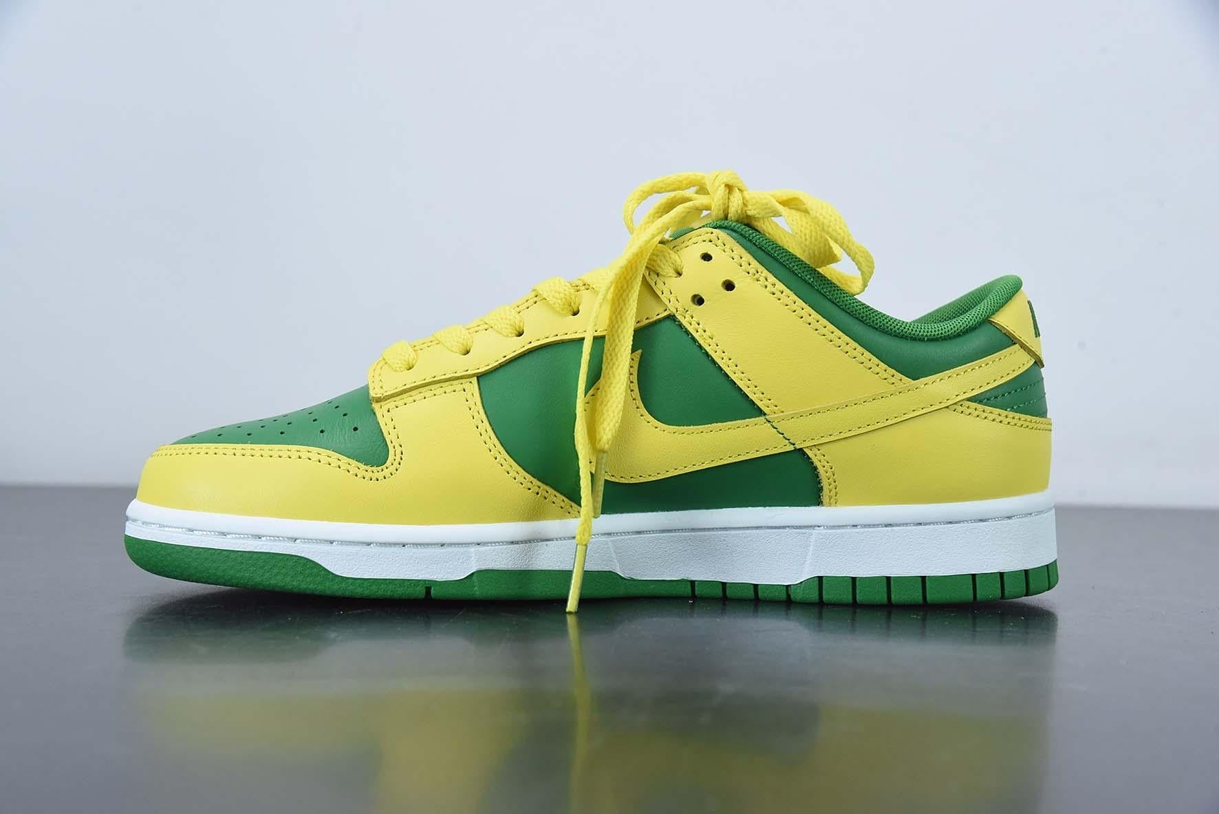 Nike Dunk Low Reverse Brazil