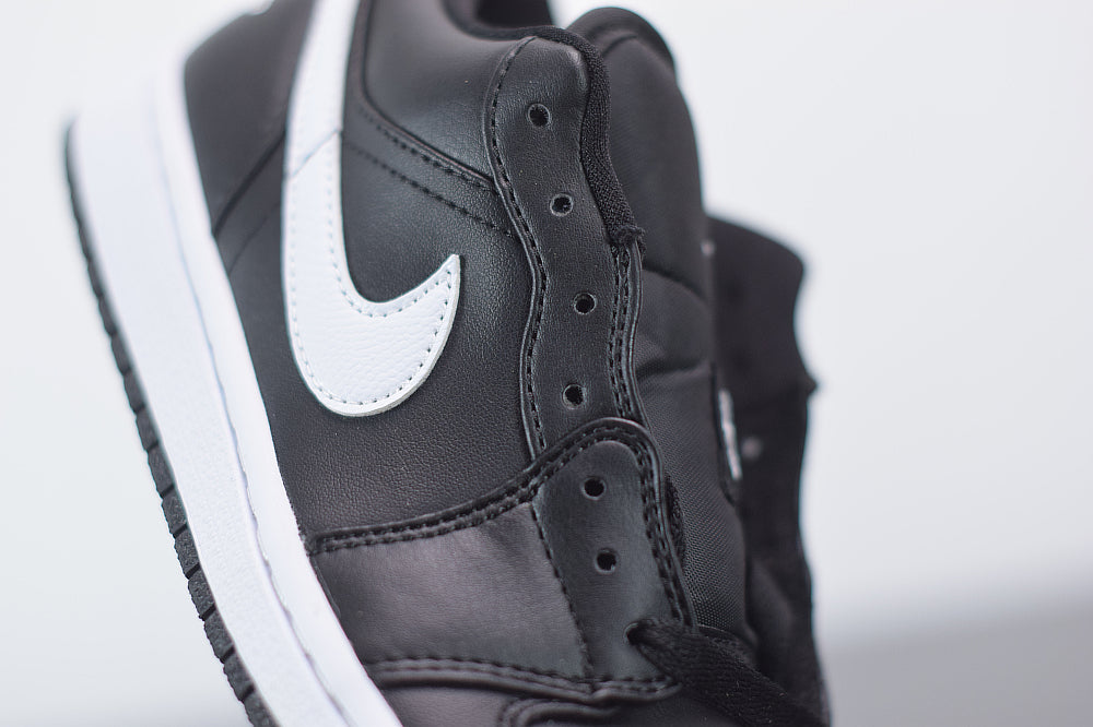 Nike Air Jordan 1 Low Black